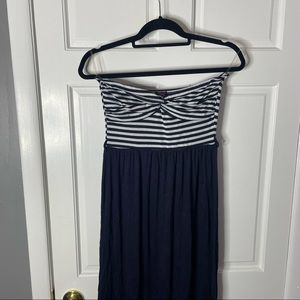 2B Bebe Maxi Dress- S